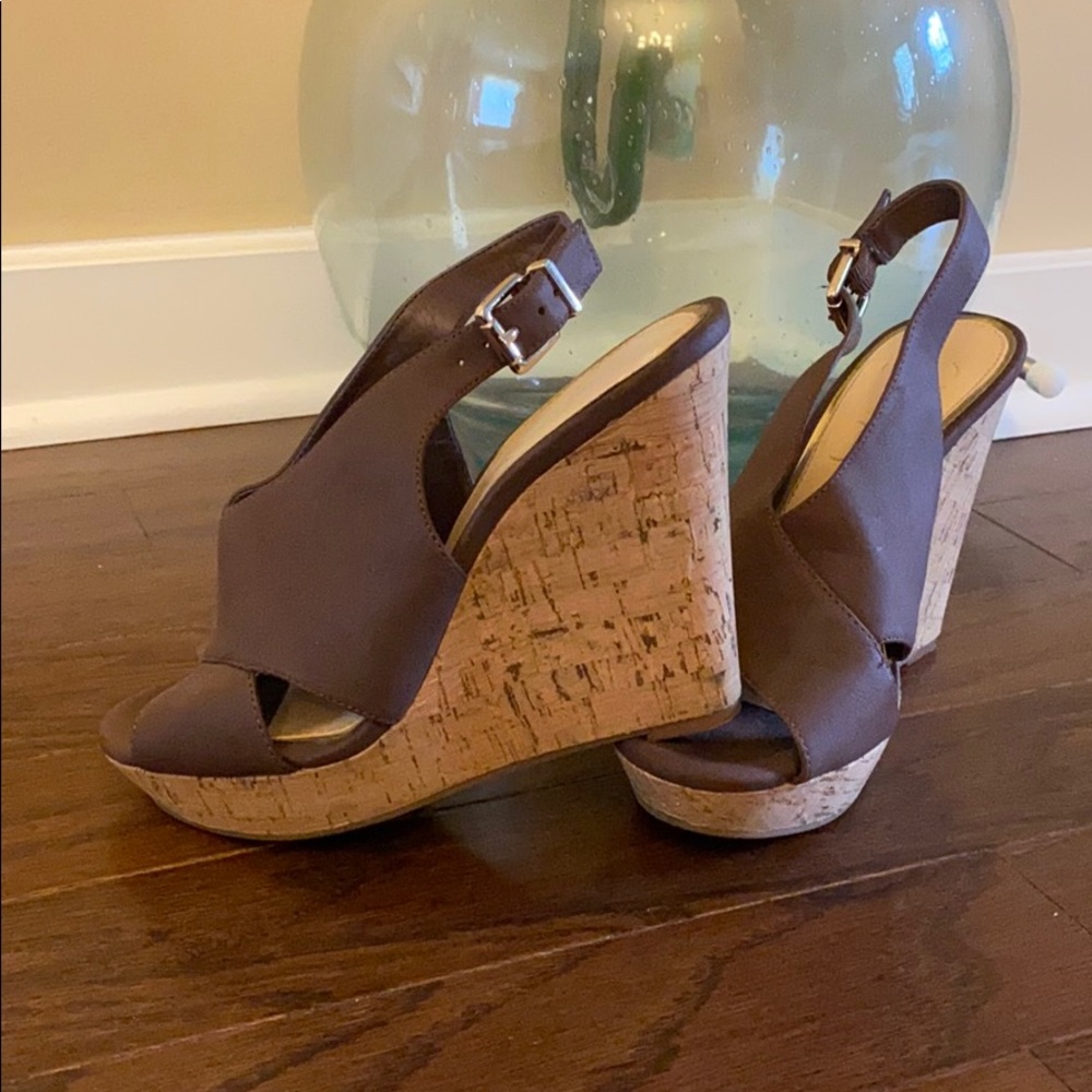 Jessica Simpson Wedges